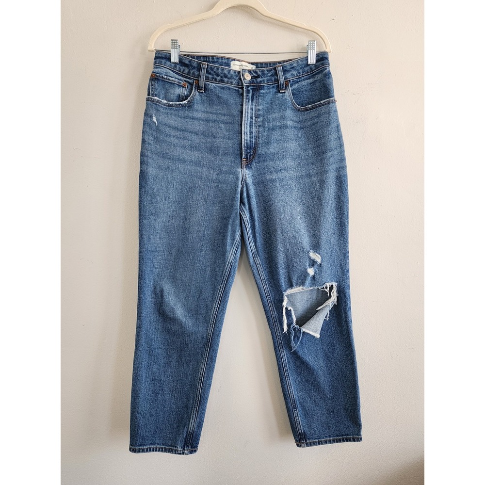 A&F Curve Love The Mom High Rise Size 10 Distressed 90s Casual Grunge Retro Chic